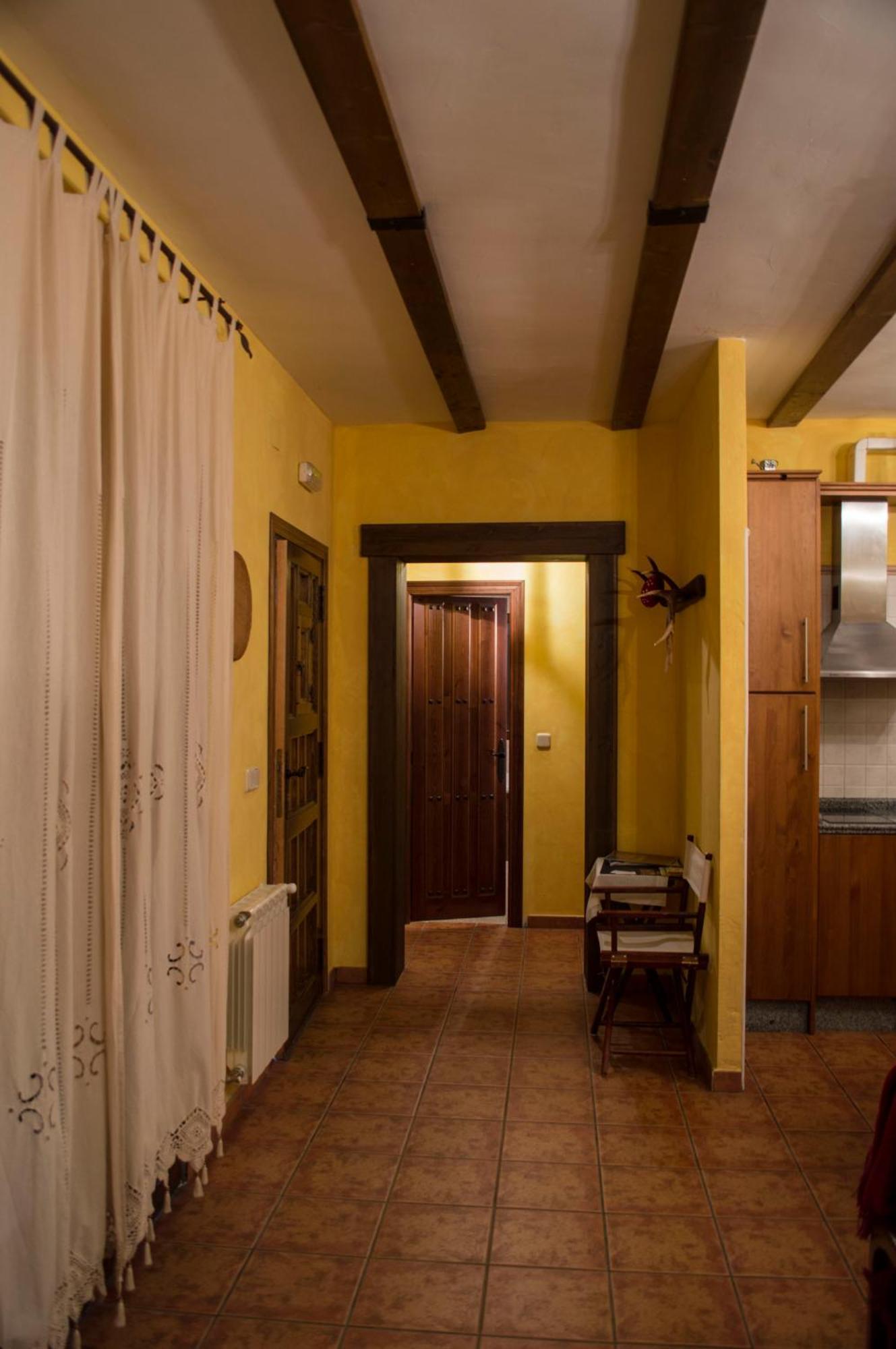 Apartamentos Rurales Alvado Tamajon Exterior foto